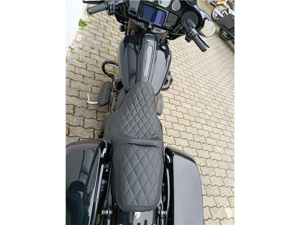 2022 Street Glide ST