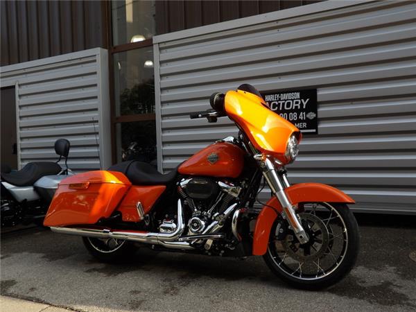 2025 HARLEY-DAVIDSON STREET GLIDE