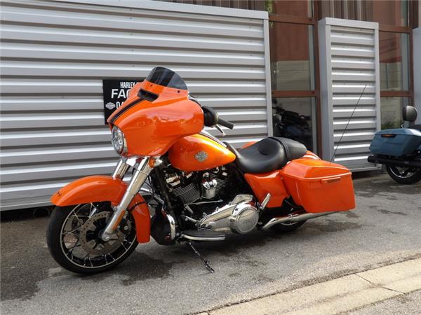 2025 HARLEY-DAVIDSON STREET GLIDE