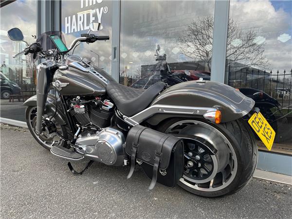 2018 HARLEY-DAVIDSON FAT BOY 114