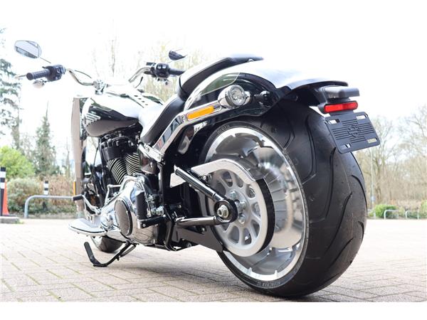 2026 HARLEY-DAVIDSON SOFTAIL FLFB FAT BOY