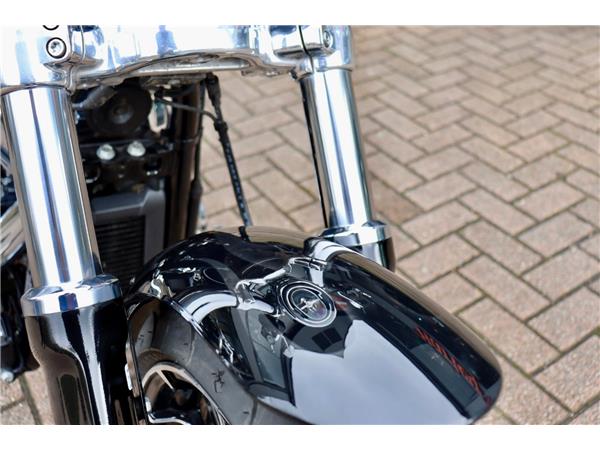 2025 HARLEY-DAVIDSON FXBR BREAKOUT