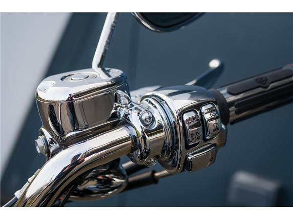 2016 Harley-Davidson SuperLow