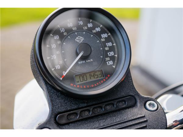 2016 Harley-Davidson SuperLow