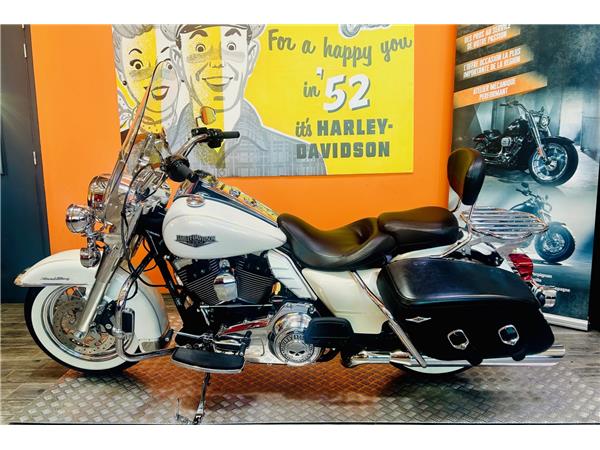 2014 HARLEY-DAVIDSON ROAD KING
