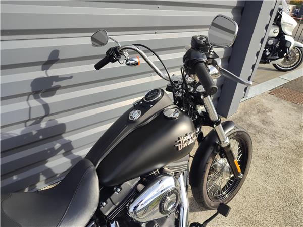 2015 HARLEY-DAVIDSON STREET BOB