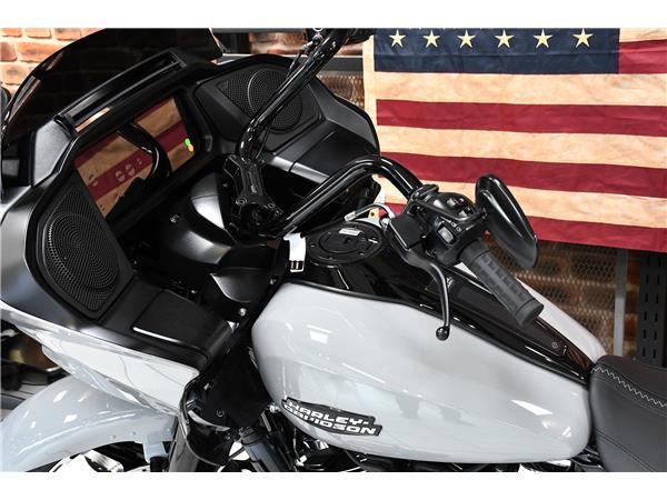 2025 HARLEY-DAVIDSON ROAD GLIDE