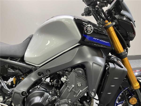 2022 Yamaha MT09 SP Black