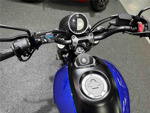 2024 Yamaha XSR 125 Yellow