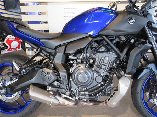 YAMAHA MT-07 