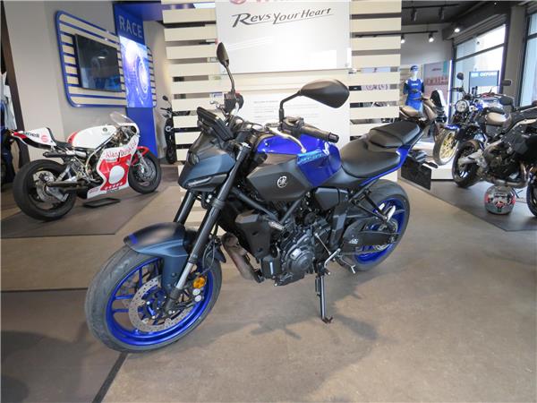 YAMAHA MT-07 