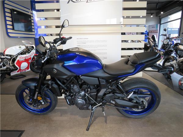 YAMAHA MT-07 