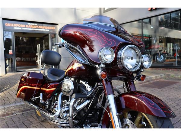 2010 HARLEY-DAVIDSON CVO FLHXSE STREET GLIDE