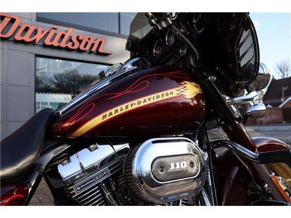 2010 HARLEY-DAVIDSON CVO FLHXSE STREET GLIDE