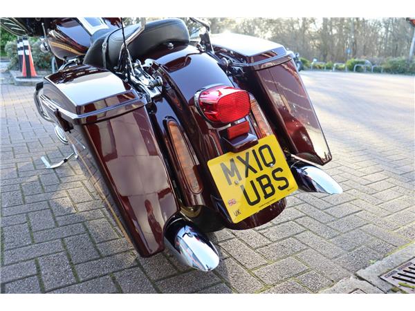 2010 HARLEY-DAVIDSON CVO FLHXSE STREET GLIDE