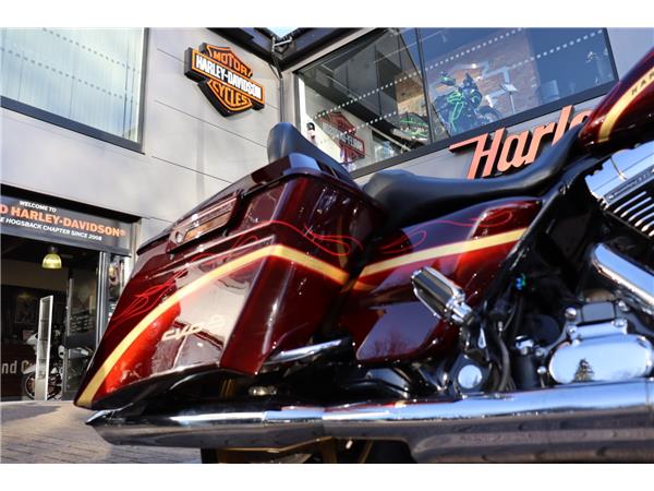 2010 HARLEY-DAVIDSON CVO FLHXSE STREET GLIDE