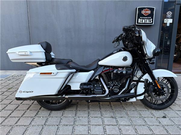 FLHXSE CVO Street Glide mit Jekill&Hyde uvm.
