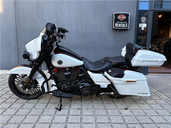 FLHXSE CVO Street Glide mit Jekill&Hyde uvm.