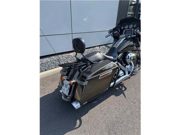 2016 HARLEY-DAVIDSON STREET GLIDE