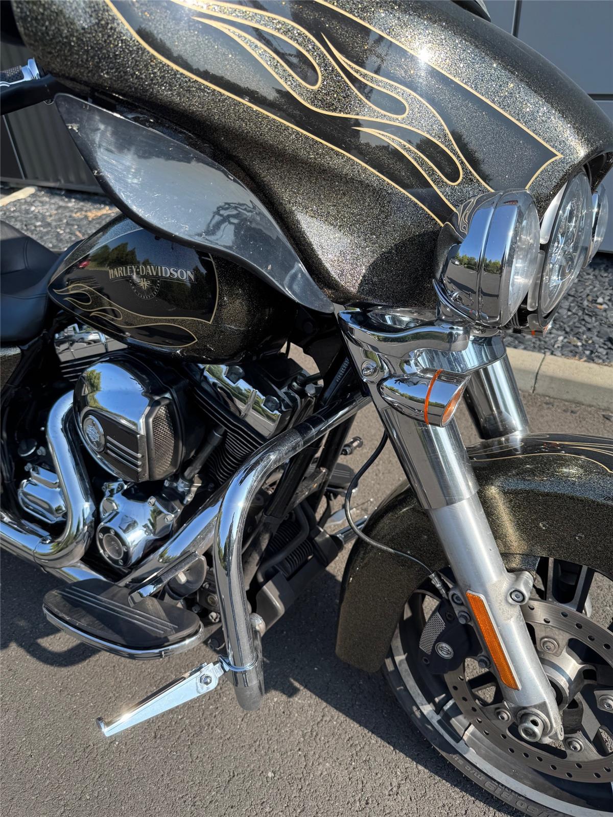 2016 HARLEY-DAVIDSON STREET GLIDE