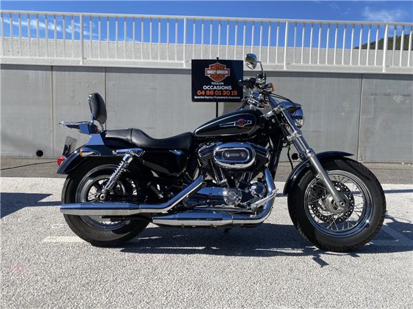 2015 HARLEY-DAVIDSON CUSTOM