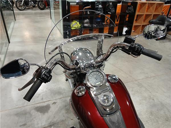 2016 HARLEY-DAVIDSON SWITCHBACK