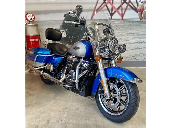 2018 HARLEY-DAVIDSON ROAD KING