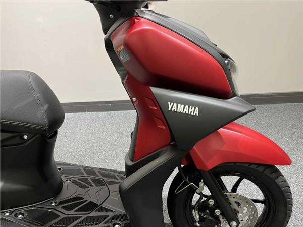 2024 Yamaha Rayzr 125 Red