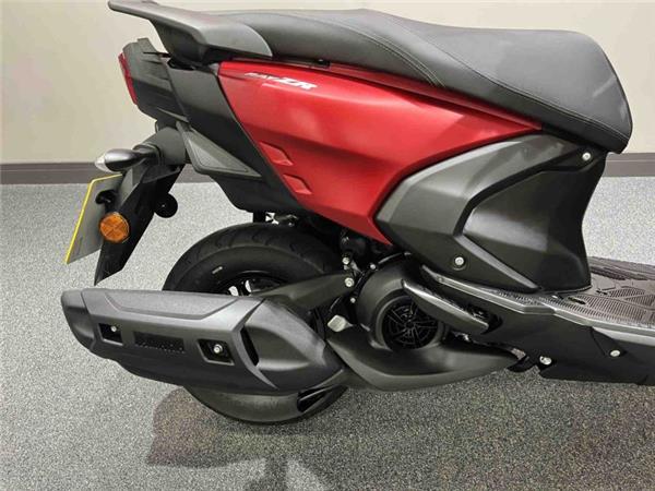 2024 Yamaha Rayzr 125 Red