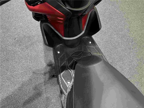 2024 Yamaha Rayzr 125 Red