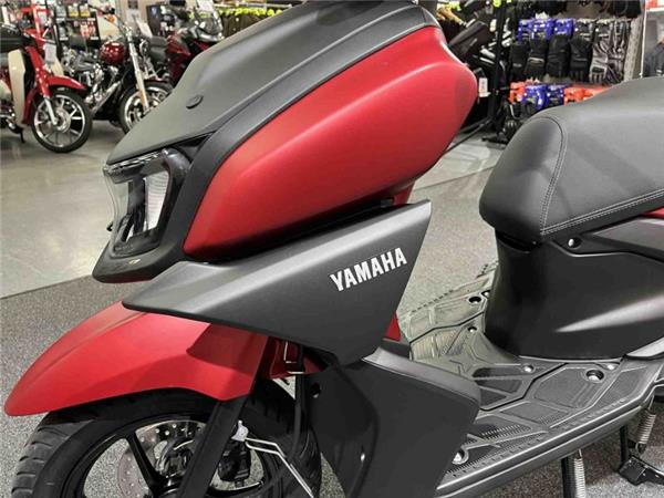 2024 Yamaha Rayzr 125 Red
