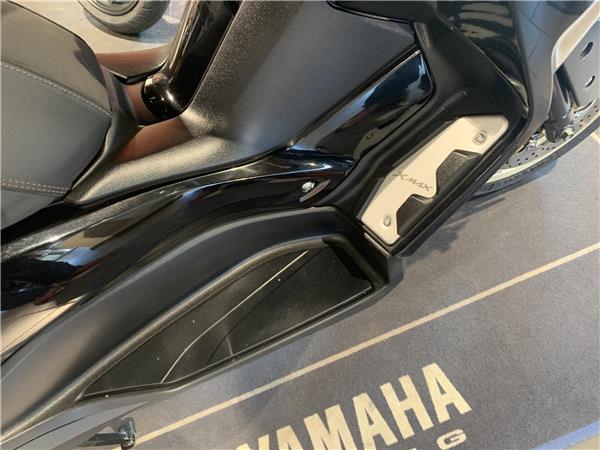 2023 Yamaha X-Max 300 Tech Max, 1 Owner,F.S.H, New belt & rollers, SAVE £300 !!