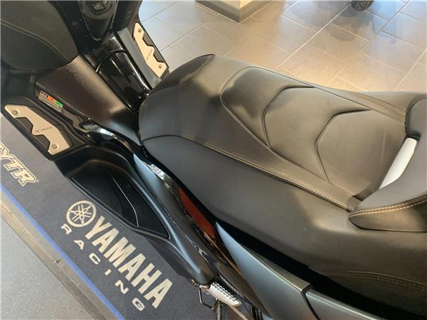 2023 Yamaha X-Max 300 Tech Max, 1 Owner,F.S.H, New belt & rollers, SAVE £300 !!