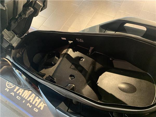 2023 Yamaha X-Max 300 Tech Max, 1 Owner,F.S.H, New belt & rollers, SAVE £300 !!