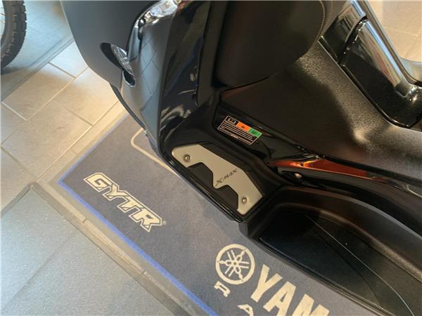 2023 Yamaha X-Max 300 Tech Max, 1 Owner,F.S.H, New belt & rollers, SAVE £300 !!