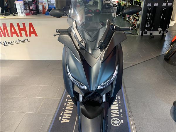2023 Yamaha X-Max 300 Tech Max, 1 Owner,F.S.H, New belt & rollers, SAVE £300 !!