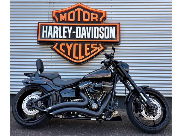 2016 HARLEY-DAVIDSON BREAKOUT