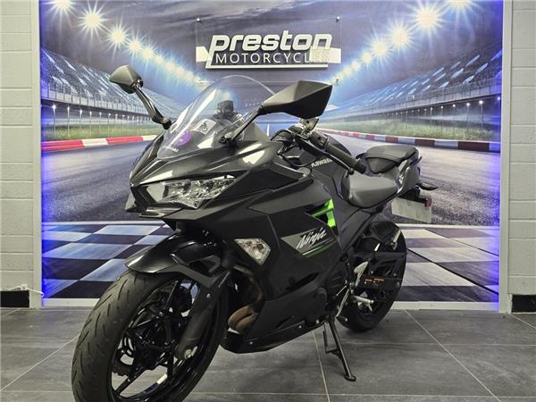 2024 Kawasaki Ninja 400