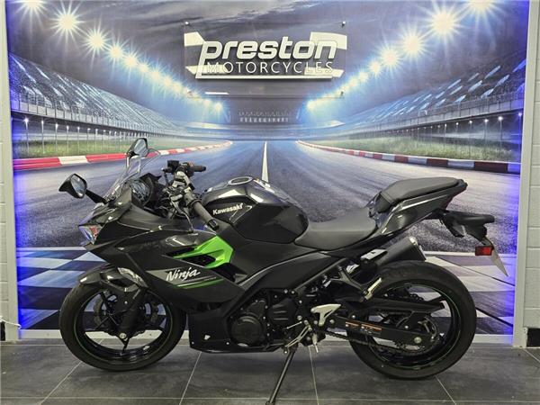 2024 Kawasaki Ninja 400