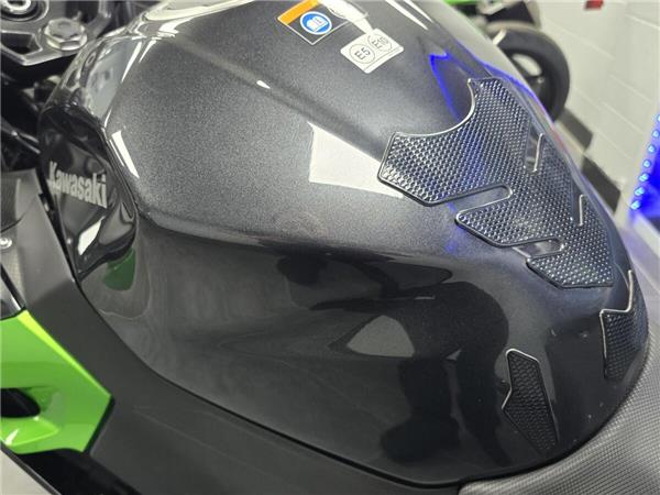 2024 Kawasaki Ninja 400