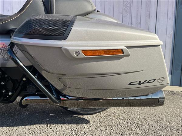 2023 HARLEY-DAVIDSON CVO FLHXSE STREET GLIDE