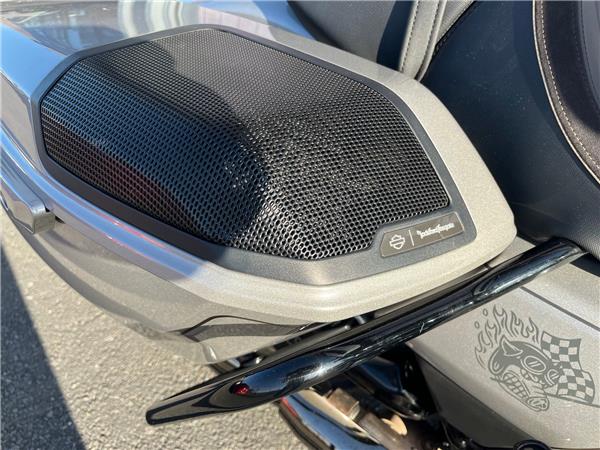 2023 HARLEY-DAVIDSON CVO FLHXSE STREET GLIDE