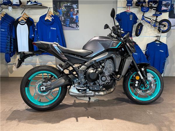 2025 YAMAHA MT-09 Y-AMT