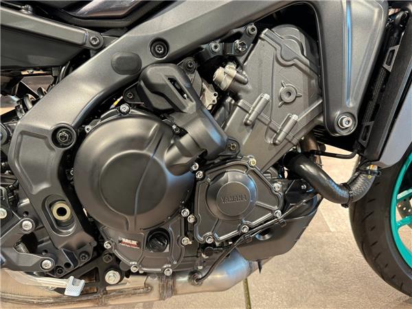 2025 YAMAHA MT-09 Y-AMT