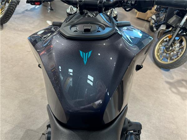 2025 YAMAHA MT-09 Y-AMT