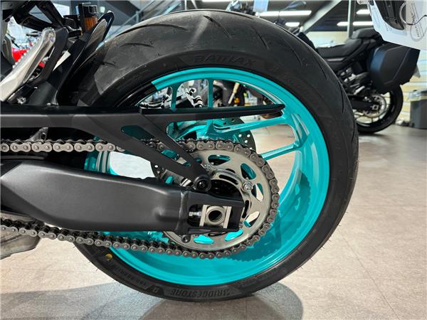 2025 YAMAHA MT-09 Y-AMT