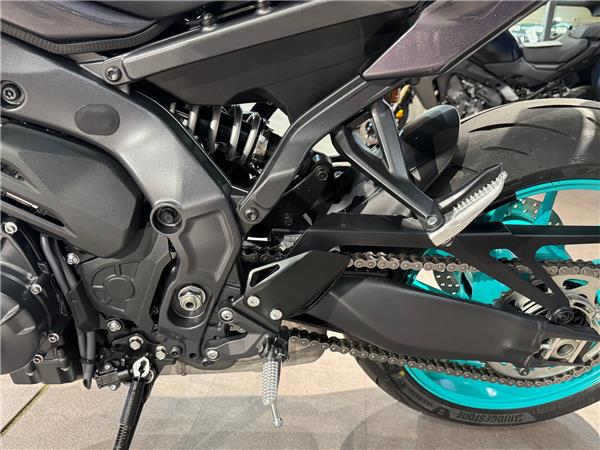 2025 YAMAHA MT-09 Y-AMT