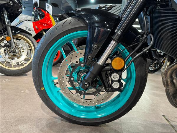 2025 YAMAHA MT-09 Y-AMT