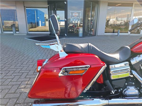 2012 Harley-Davidson FLD Switchback