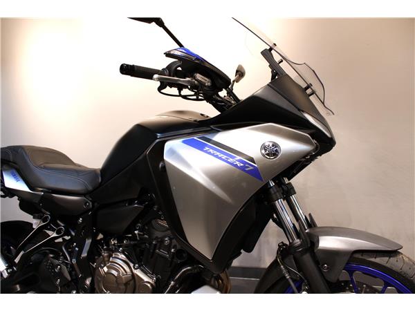 YAMAHA TRACER 7